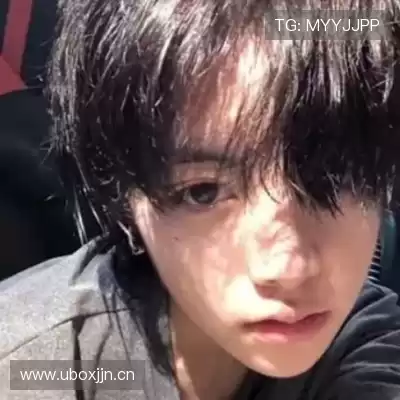 乌忱韵